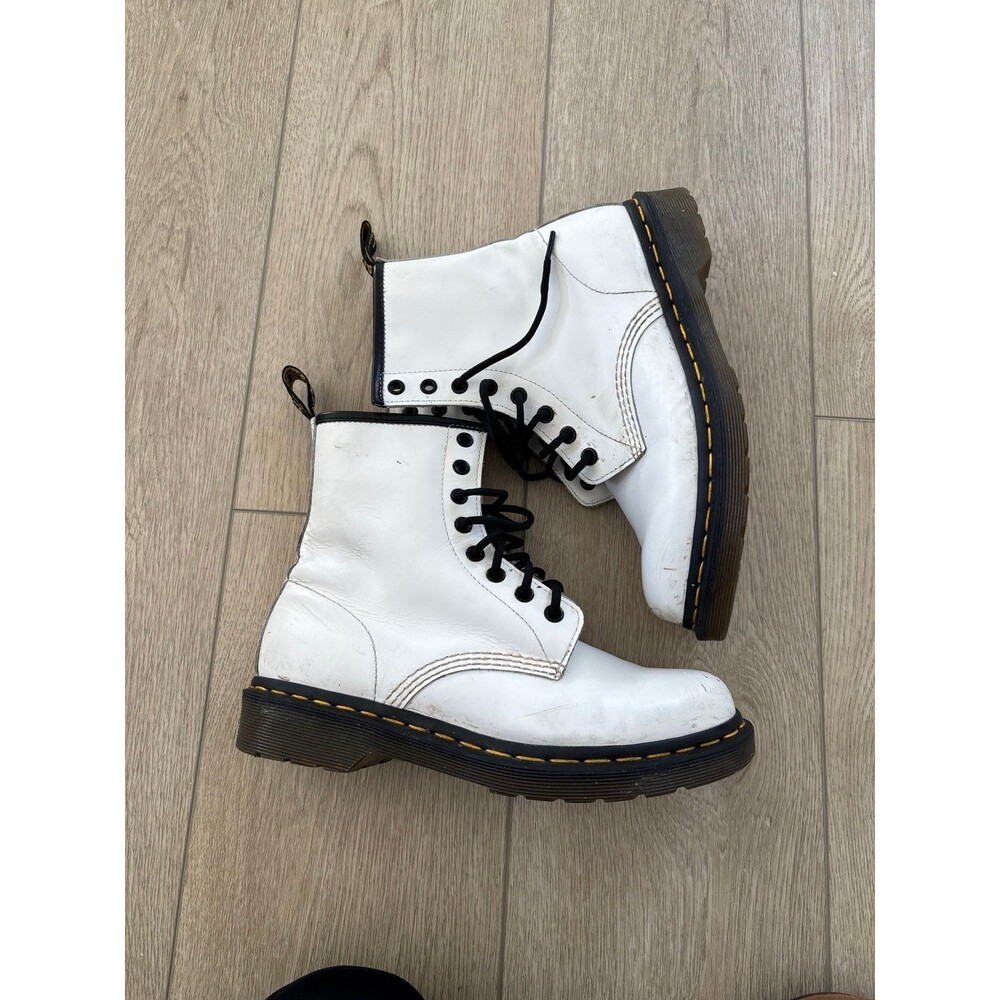 Dr. Martens White Smooth Leather Moto Biker Combat Boots Retro Grunge Festval 7